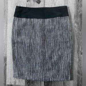 The‎ Limited NWT Tweed Pencil Skirt size 6